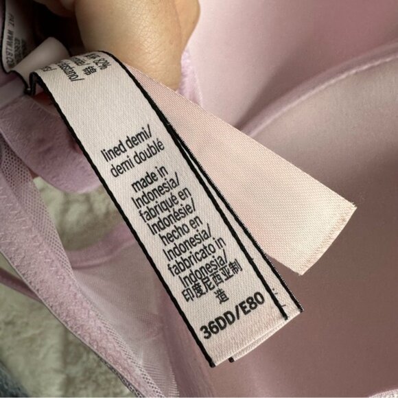 Victoria's Secret | Lilac Leopard Sexy Tee Lined Demi Bra | Size 36DD - Picture 11 of 12